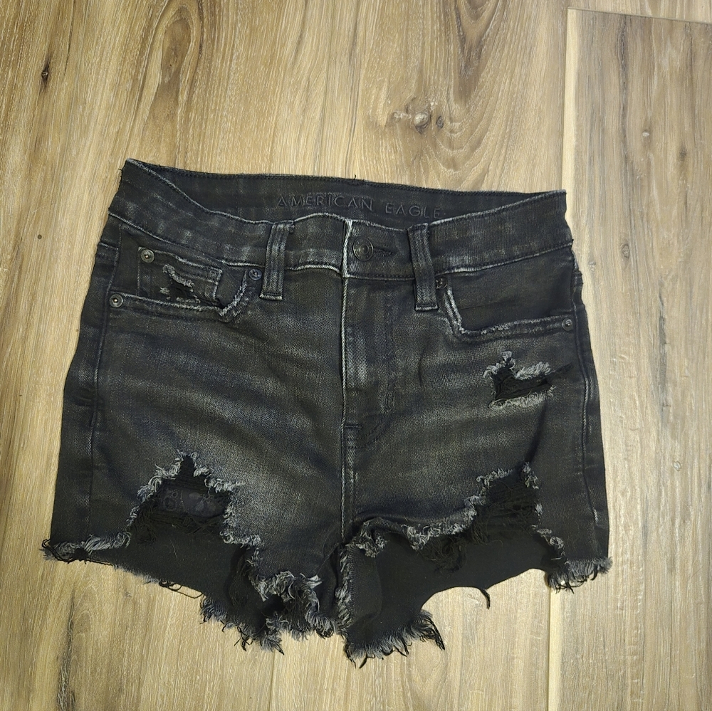 American Eagle Black High-Rise Shortie Shorts Size 2
